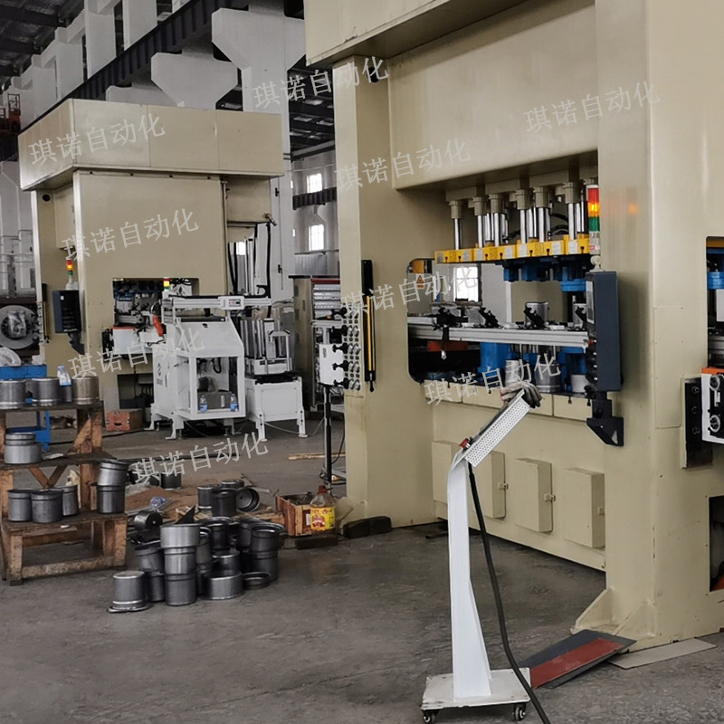 沖床機(jī)械手 沖床機(jī)械手